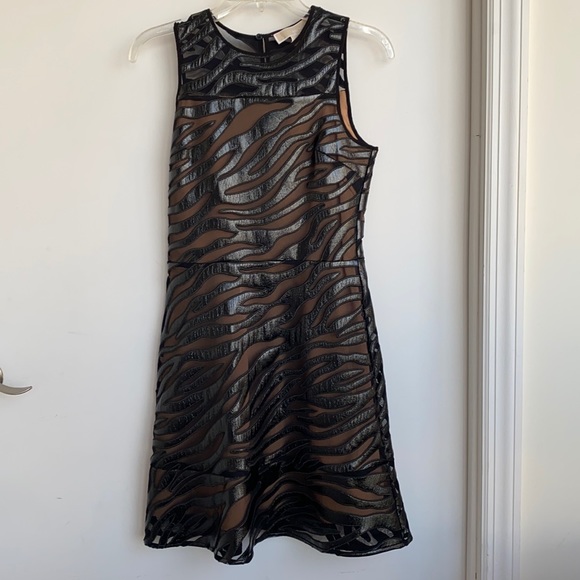 NWT Michael Kors Faux Leather Appliquéd Mesh Dress - Picture 4 of 11